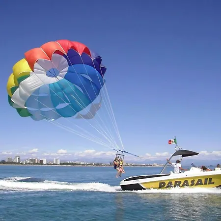 Row House With Garden For 8 Guests In Lignano Pineta