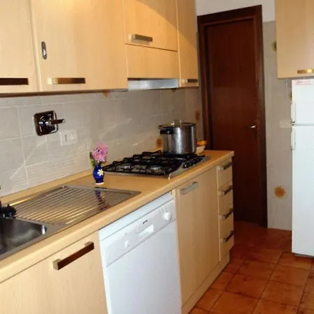 Row House With Garden For 8 Guests In Lignano Pineta * Lignano Sabbiadoro